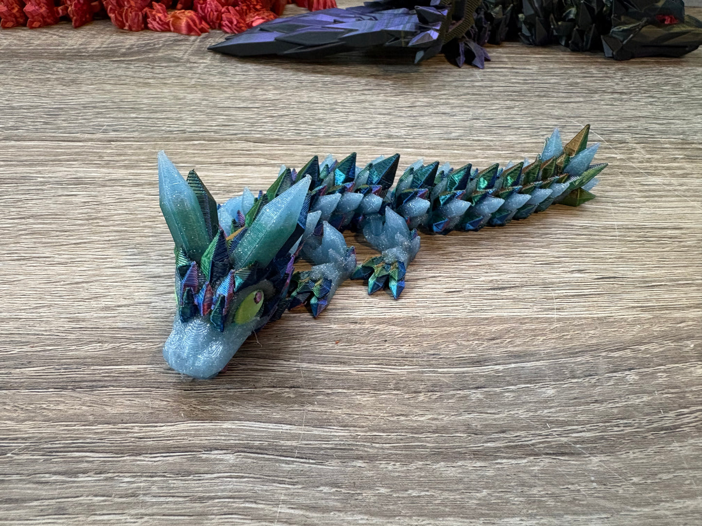 Babydrachen, klein und beweglich, mehrfarbig